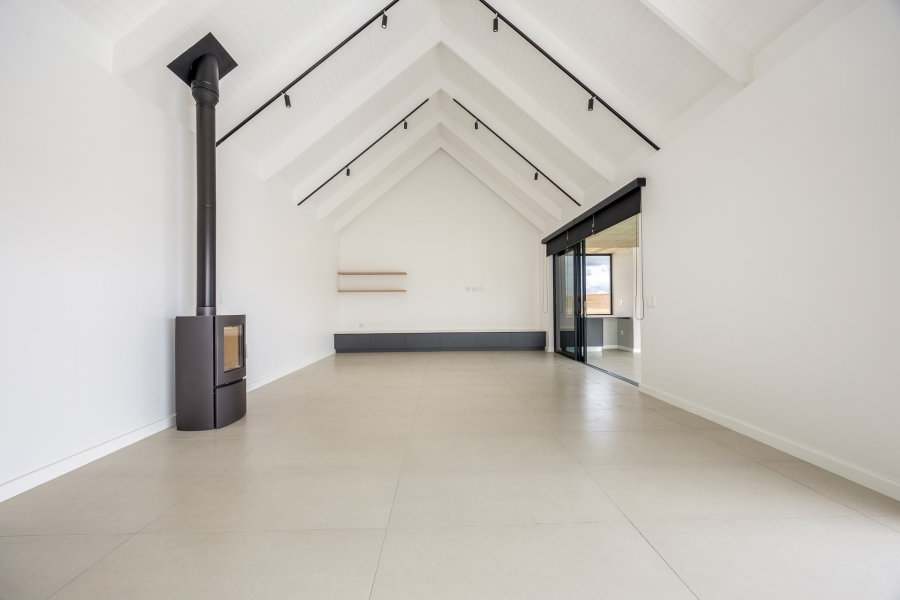 5 Bedroom Property for Sale in Mount Royal Golf Estate Western Cape